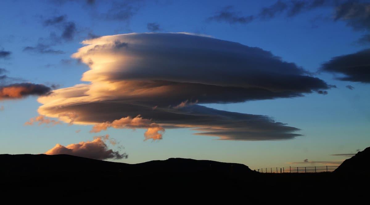 The Role of Scalar Energy in the Formation of Lenticular Clouds